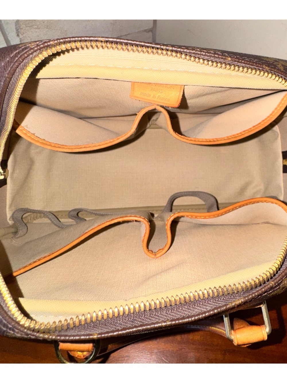 💙GORGEOUS💙LOUIS VUITTON DEAUVILLE HANDBAG - Picture 14 of 16